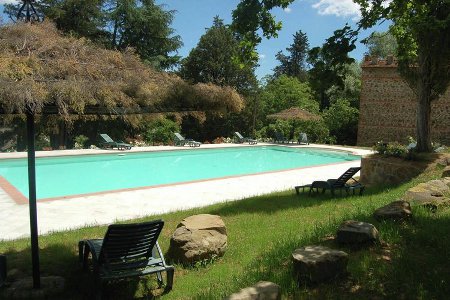 The swimming pool at Gingillo, Bucine