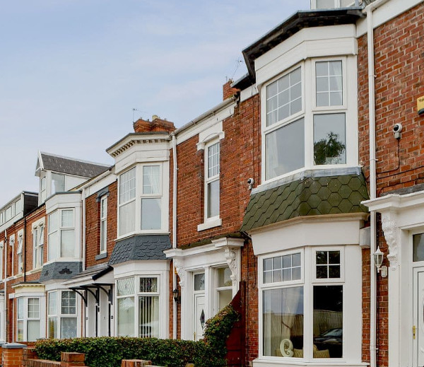 Harthaven in South Shields is a holiday apartment close to the North East coast line. Harthaven sleeps 5