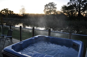 Lodge with a hot tub